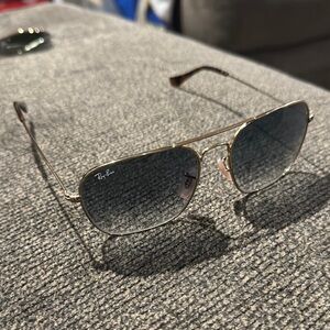 Ray-Ban Gold and Black Aviator caravan Sunglasses